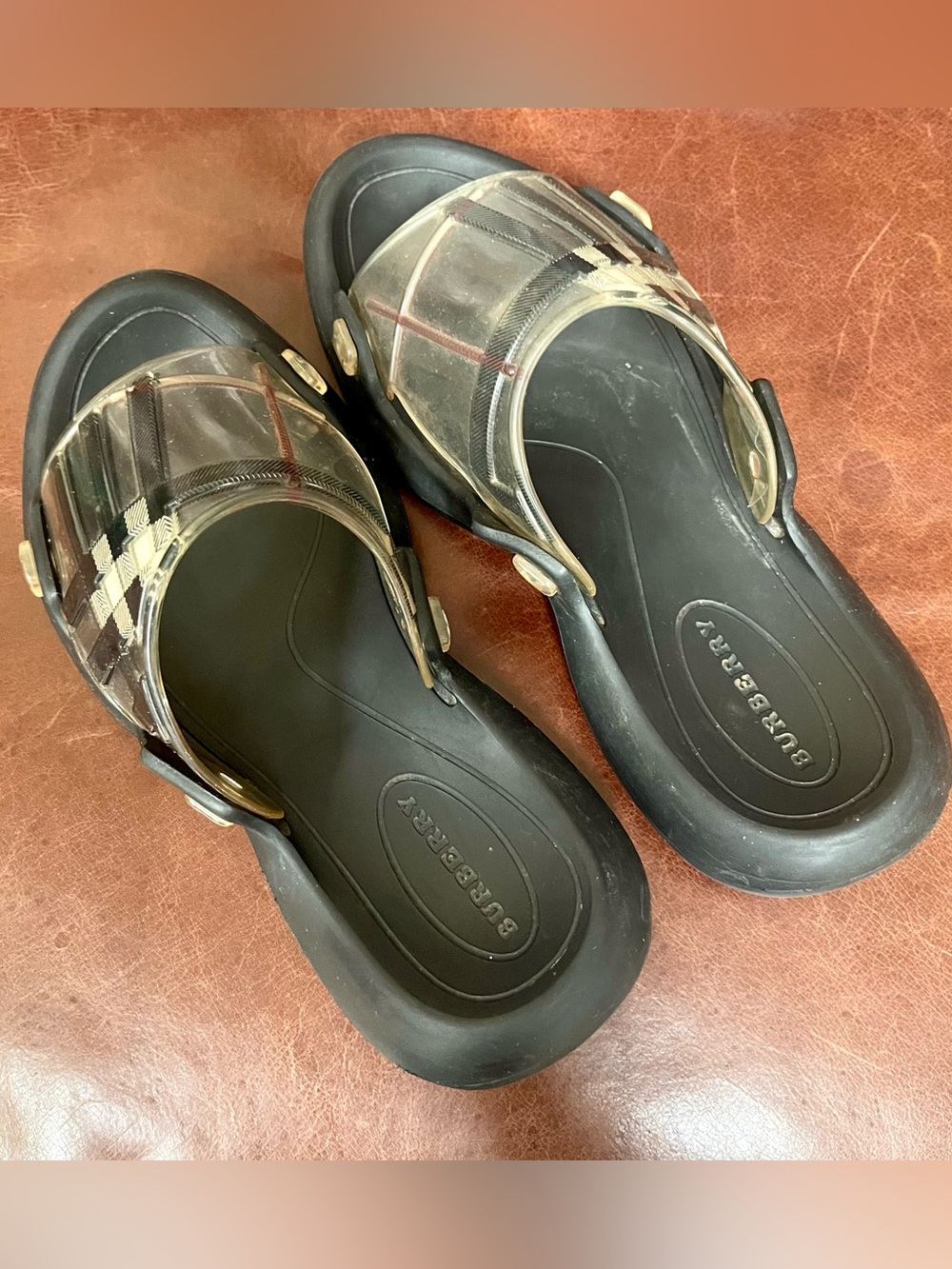 Burberry Iconic Check Pattern Pool Slide Sandals - Picture 3 of 16